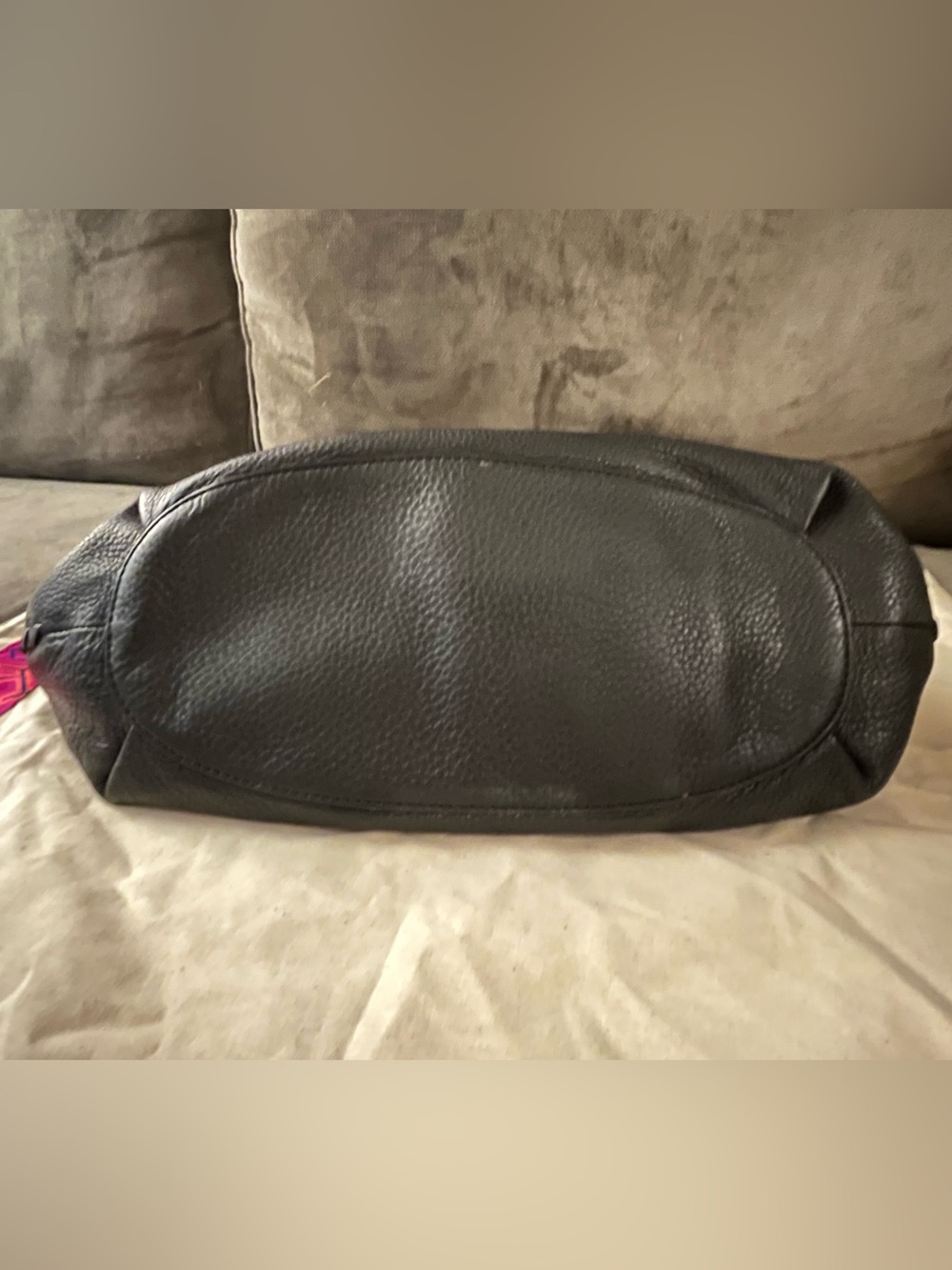 TORY BURCH Marion Whipstitch Hobo Bag Black Pebbled Leather w/ Dust Bag - Picture 10 of 16